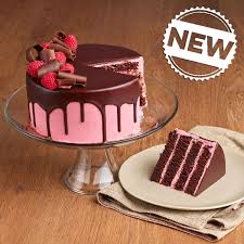 Goldvision- Chocolate cake w (strawberry || orange, pandan kaya)/? icing